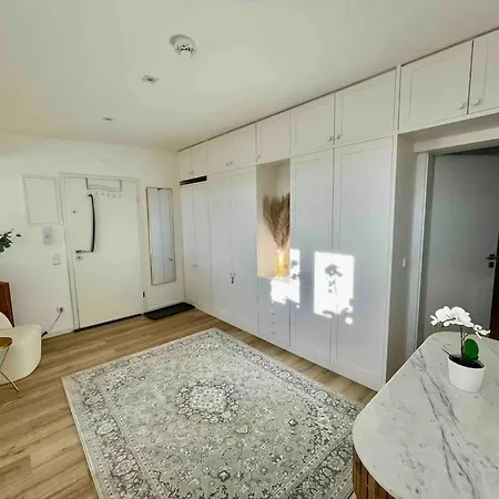 Casarina - Stylisches Penthouse Im Zentrum *
